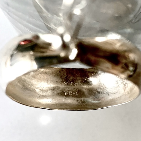 Vintage Sterling Silver Hoop Earrings - Picture 3 of 4